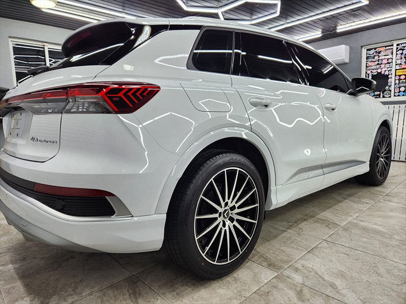 2024 Audi Q4 Etron Kraze Stunna 20x8 5 Falken Azenis Fk510 255 45r20 2024 Audi Q4 Etron Kraze Stunna 20x8 5 Falken Azenis Fk510 255 45r20