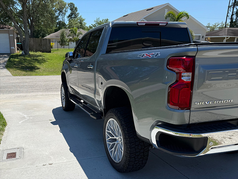 2025 Chevrolet Silverado 1500 Tis Offroad 566 22x10 Versatyre X Terrain 35x12 50r22 2025 Chevrolet Silverado 1500 Tis Offroad 566 22x10 Versatyre X Terrain 35x12 50r22
